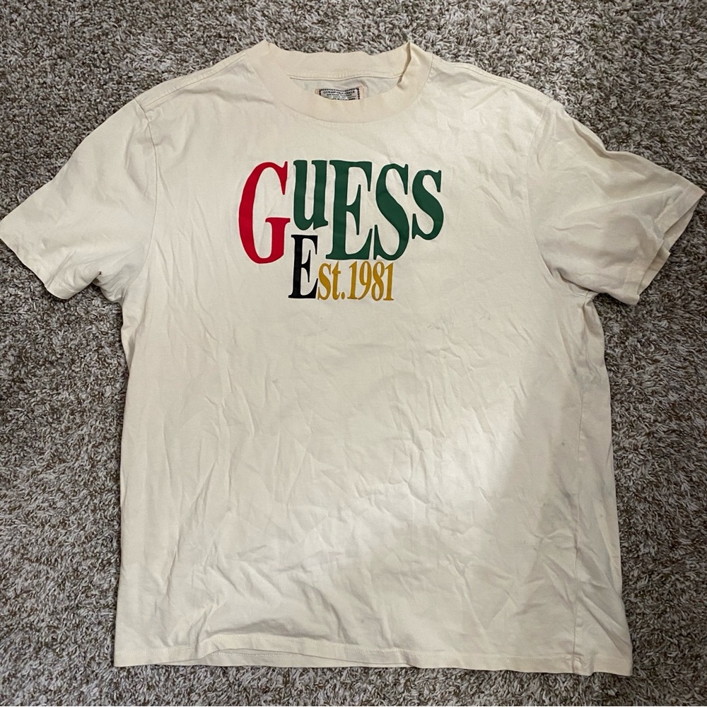 Guess Men's Cream T-Shirt with Multicolor Logo